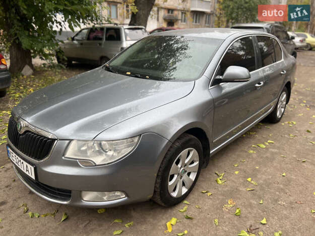 Skoda Superb, 2011г. 2.0л. дизель Кривий Ріг в кредит