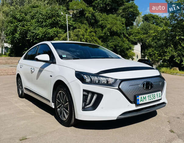 Hyundai Ioniq, 2020г. 0.0л. Електро Житомир в кредит