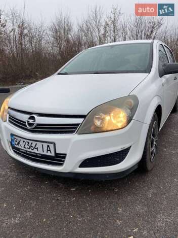 Opel Astra, 2009г. 1.4л. бензин Рівне в кредит