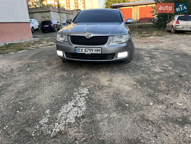 Skoda Superb, 2011г. 1.6л. дизель Хмельницький в кредит