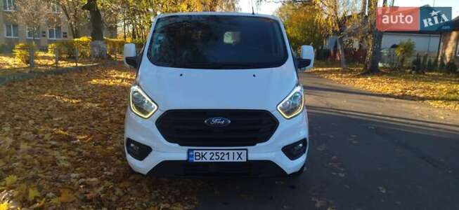 Ford Transit custom, 2018г. 2.0л. дизель Рівне в кредит