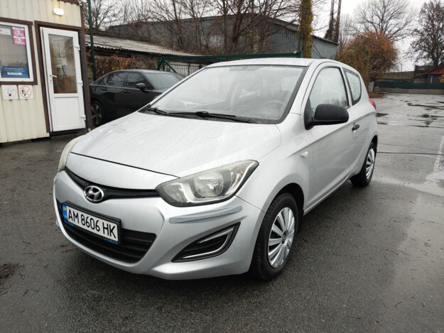 Hyundai I20, 2012г. 1.2л. бензин Житомир в кредит