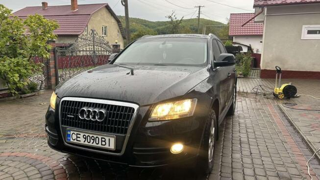 Audi Q5, 2010г. 2.0л. бензин Чернівці в кредит
