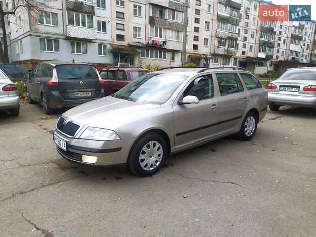 Skoda Octavia, 2008г. 1.6л. бензин Житомир в кредит