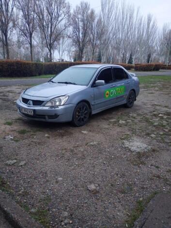 Mitsubishi Lancer, 2006г. 1.6л. бензин Дніпро в кредит