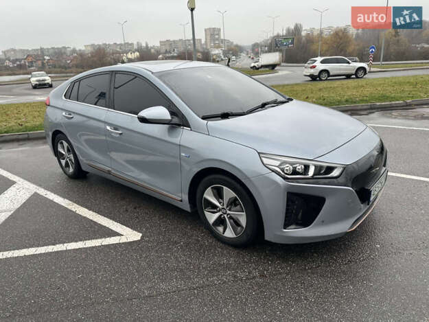 Hyundai Ioniq, 2018г. 28.0л. Електро Вінниця в кредит