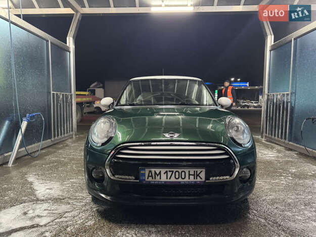 Mini Cooper, 2014г. 1.5л. бензин Житомир в кредит