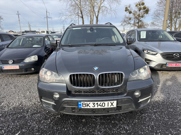 taziki pic 2025 07 000000160468462 7 Bmw X5 2013р. 3.0 бензин, Рівне - 18700 грн/міс.