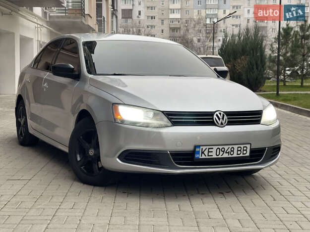 Volkswagen Jetta, 2014г. 2.0л. бензин Дніпро в кредит