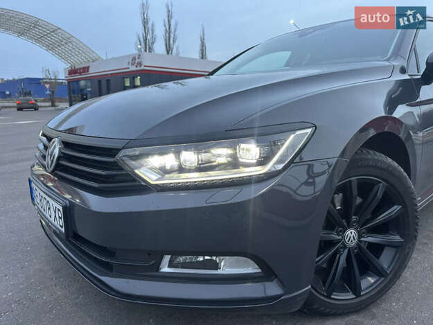 Volkswagen Passat, 2015г. 2.0л. дизель Кривий Ріг в кредит