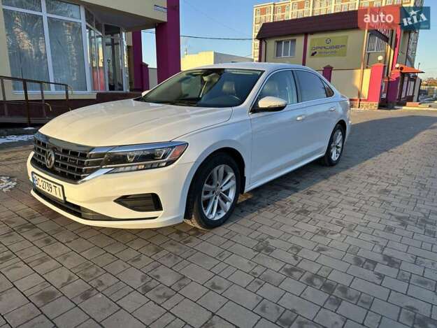 Volkswagen Passat, 2020г. 2.0л. бензин Луцьк в кредит