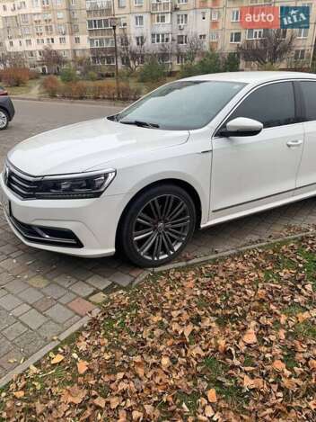 Volkswagen Passat, 2015г. 1.8л. бензин Кременчук в кредит