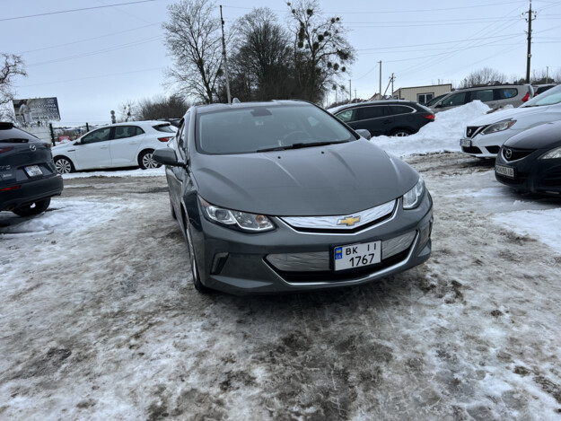 taziki pic 2025 07 000000160484812 9 Chevrolet Volt 2015р. 1.5 гібрид, Рівне - 16100 грн/міс.