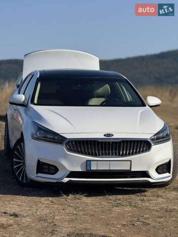 Kia Cadenza, 2017г. 3.3л. бензин Дніпро в кредит