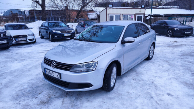 Volkswagen Jetta, 2013г. 2.5л. гібрид Житомир в кредит