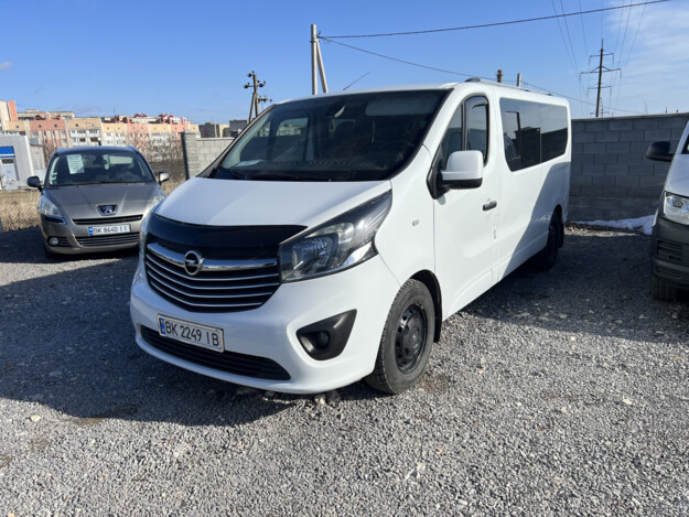 taziki pic 2025 07 000000160495468 10 Opel Vivaro 2018р. 1.6 дизель, Рівне - 22200 грн/міс.