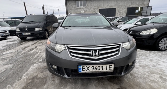 taziki pic 2025 07 000000160497576 6 Honda Accord 2008р. 2.0 бензин, Кам'янець-Подільський - 13200 грн/міс.