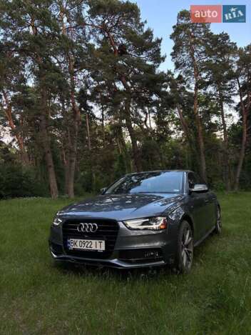 Audi A4, 2015г. 2.0л. бензин Рівне в кредит