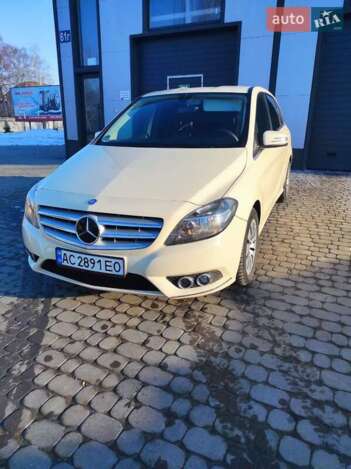 Mercedes-benz B-class, 2014г. 1.5л. дизель Тернопіль в кредит