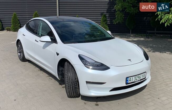 Tesla Model 3, 2019г. 75.0л. Електро Івано-Франківськ в кредит