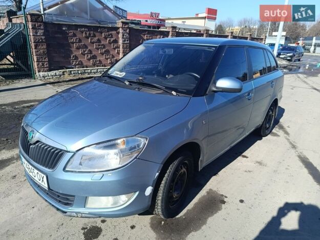 Skoda Fabia, 2012г. 1.4л. бензин Рівне в кредит