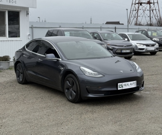 Tesla Model 3, 2019г. 60.0л. Електро Кропивницький в кредит