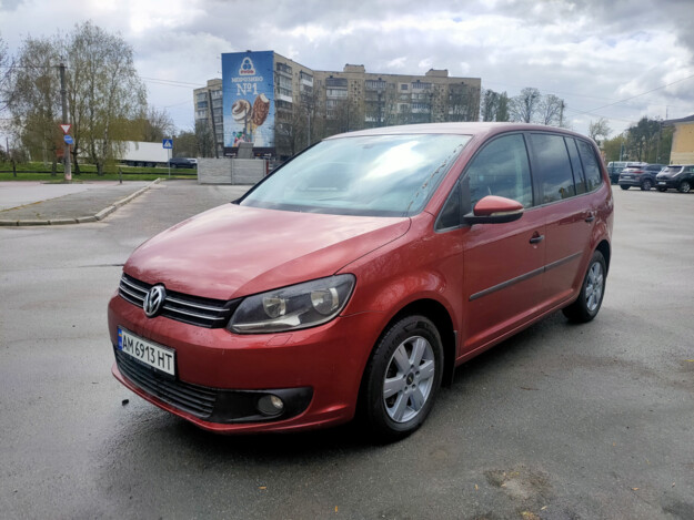 Volkswagen Touran, 2010г. 1.4л. бензин Житомир в кредит