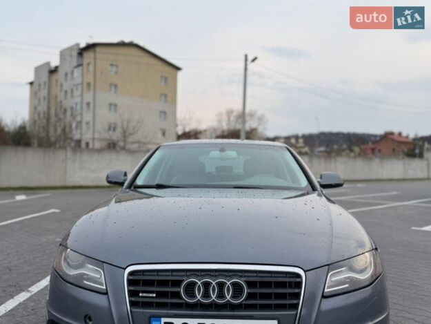 Audi A4, 2012г. 2.0л. бензин Львів в кредит