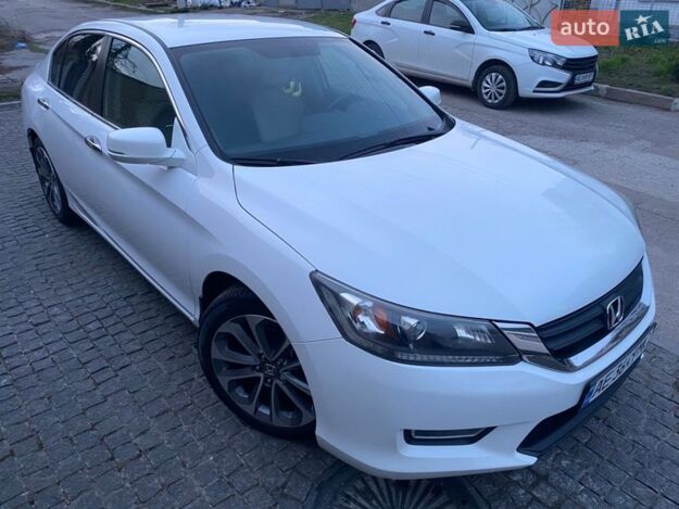 Honda Accord, 2013г. 2.4л. бензин Дніпро в кредит