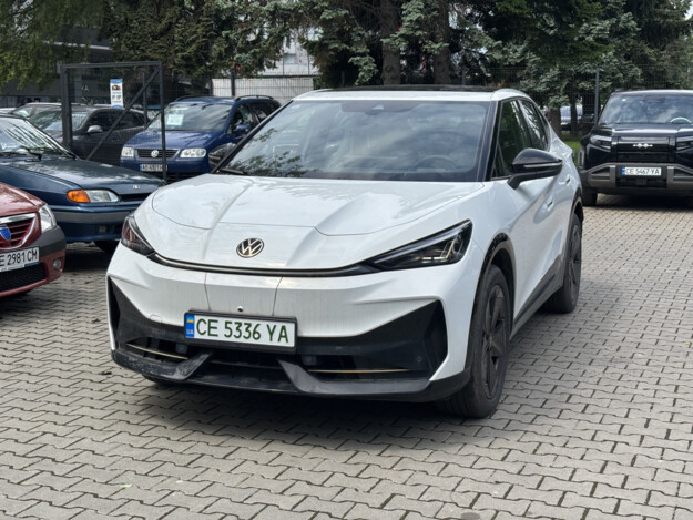 Volkswagen Id. unyx, 2024г. 83.0л. Електро Чернівці в кредит