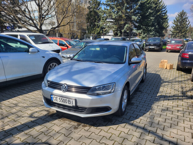 Volkswagen Jetta, 2011г. 1.6л. дизель Чернівці в кредит