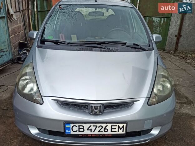 Honda Jazz, 2002г. 1.2л. бензин Чернігів в кредит