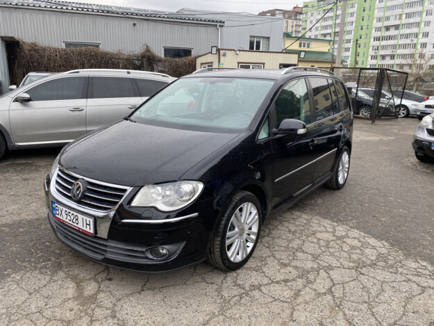 Volkswagen Touran, 2008г. 2.0л. дизель Хмельницький в кредит