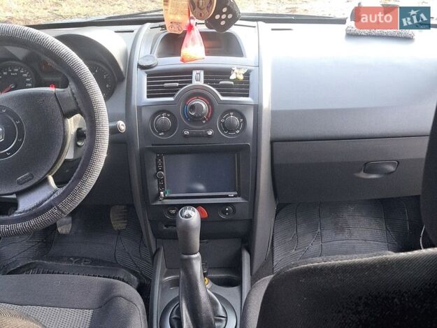 Renault Megane, 2004г. 1.5л. дизель Житомир в кредит