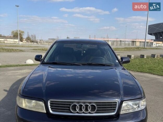 Audi A4, 2000г. 1.6л. бензин Львів в кредит