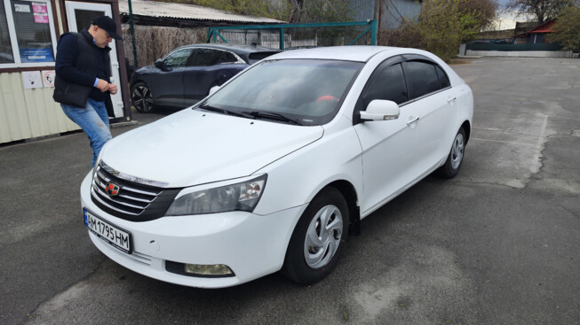 Geely Emgrand 7, 2013г. 1.8л. гібрид Житомир в кредит
