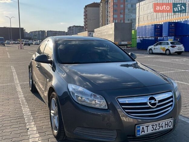 Opel Insignia, 2011г. 2.0л. бензин Івано-Франківськ в кредит