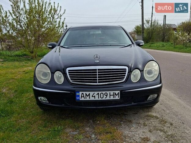 Mercedes-benz E-class, 2003г. 1.8л. бензин Житомир в кредит