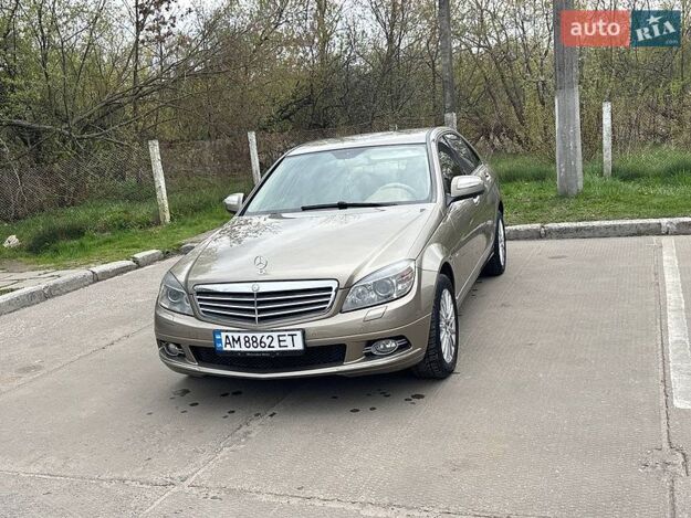 Mercedes-benz C-class, 2008г. 2.8л. бензин Житомир в кредит