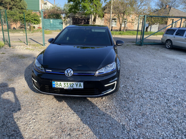 Volkswagen E-golf, 2014г. 24.0л. Електро Кропивницький в кредит