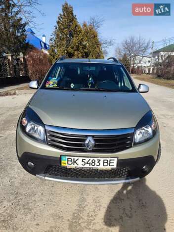 Renault Sandero, 2012г. 1.4л. бензин Рівне в кредит