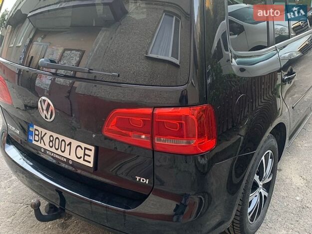 Volkswagen Touran, 2011г. 1.6л. дизель Рівне в кредит