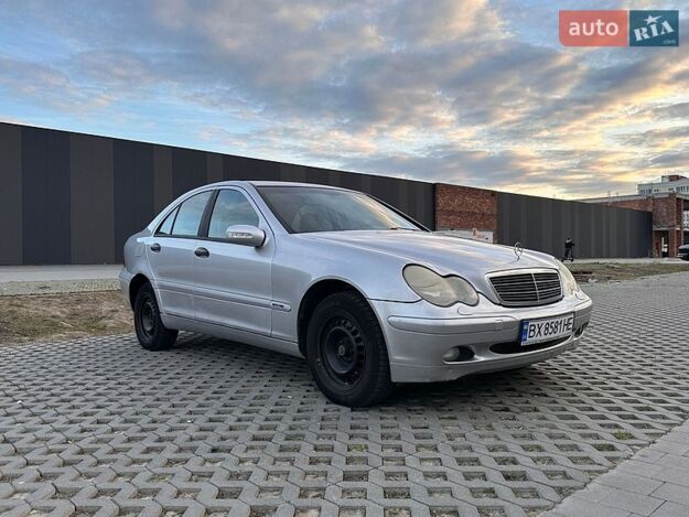 Mercedes-benz C-class, 2003г. 2.1л. дизель Хмельницький в кредит