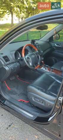 Toyota Highlander, 2012г. 3.5л. гібрид Рівне в кредит