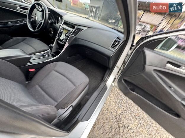 Hyundai Sonata, 2010г. 2.0л. бензин Івано-Франківськ в кредит