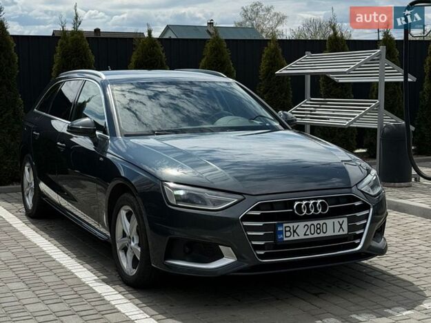 Audi A4, 2020г. 2.0л. дизель Житомир в кредит