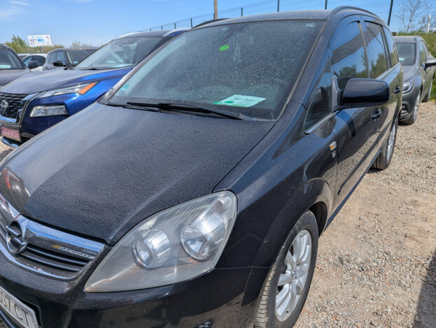 Opel Zafira, 2010г. 1.7л. дизель Івано-Франківськ в кредит