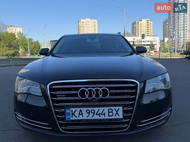 Audi A8, 2012г. 4.2л. бензин Київ в кредит