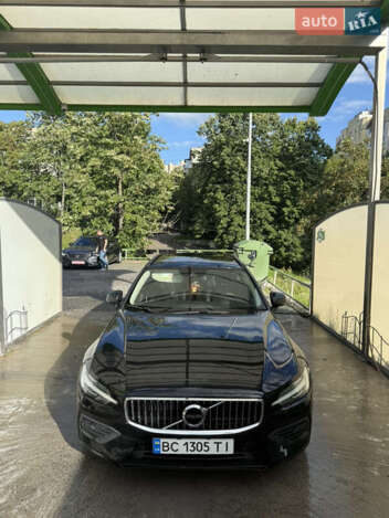 Volvo V60, 2019г. 2.0л. дизель Хмельницький в кредит