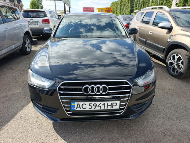 Audi A4, 2013г. 2.0л. бензин Черкаси в кредит